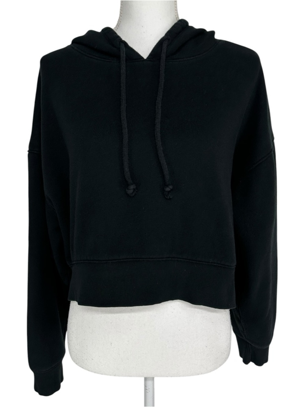 WILD FABLE / Black Crop Hoodie / XL / Goth Emo Alt Girl Athleisure Indie Sleeze